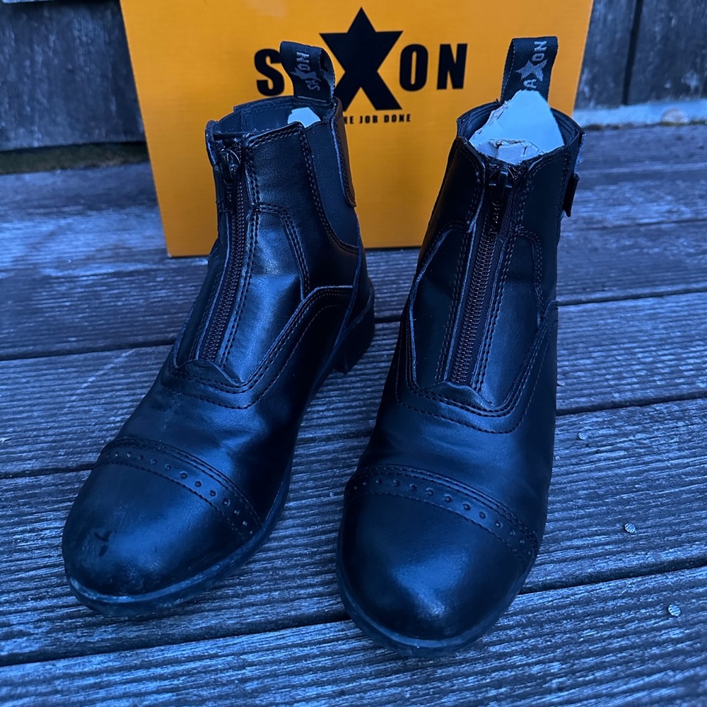 Saxon Syntovia Zip Paddock Boots - Kids Size 2